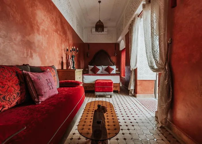 Kenzara Suites & Pool, Your Private Escape